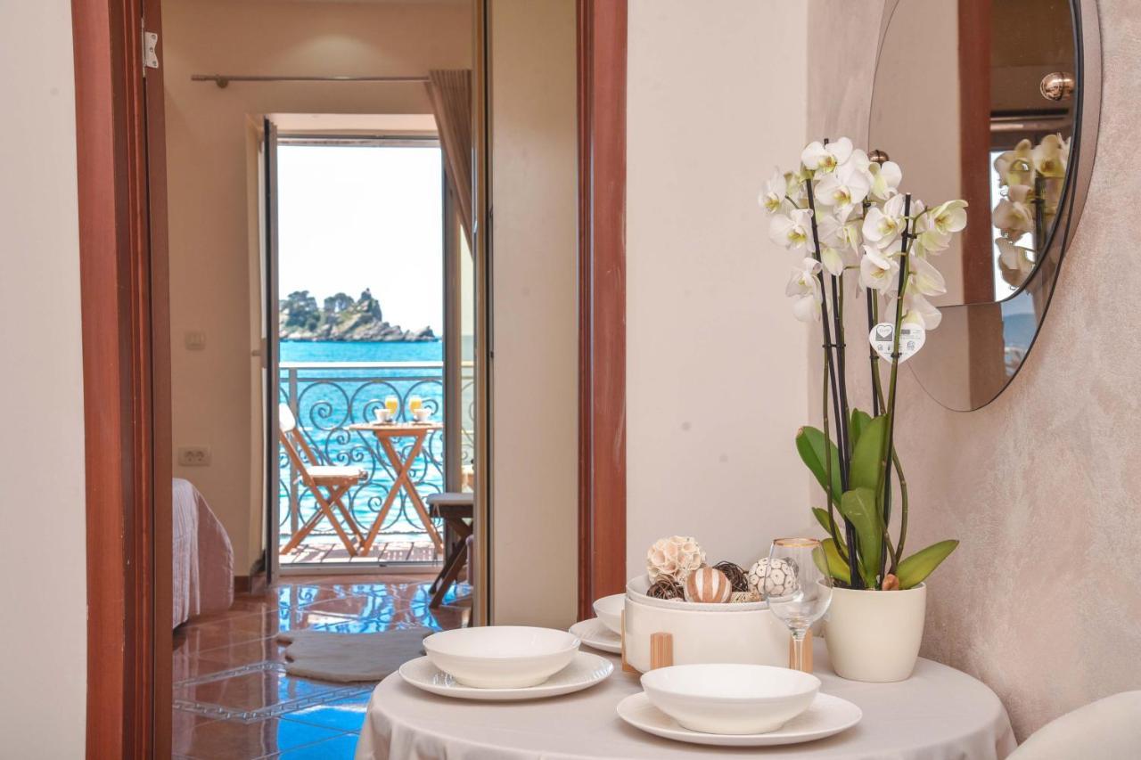 Beach House Petrovac ภายนอก รูปภาพ