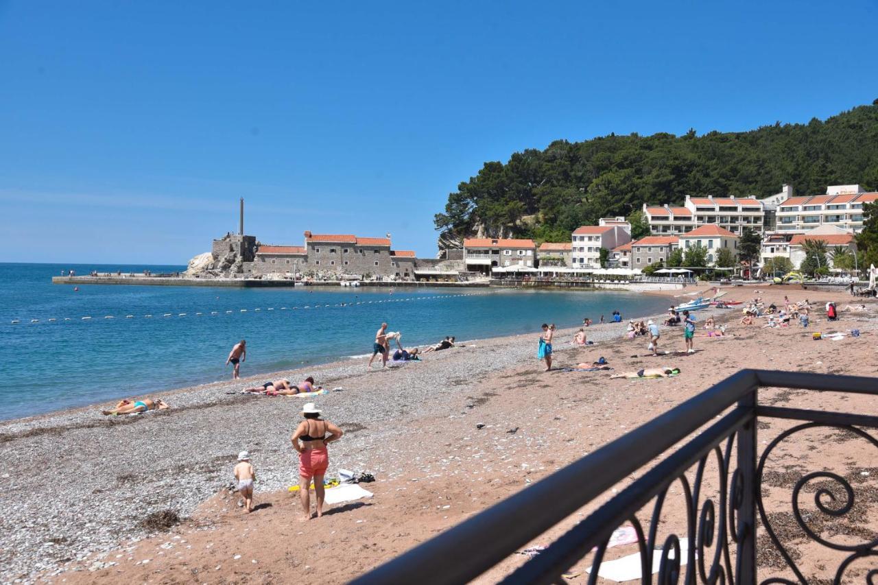 Beach House Petrovac ภายนอก รูปภาพ